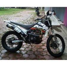 Rating untuk viar berdasarkan ulasan 18. Decal Stiker Motor Viar 150 Atau Viar 200 Cc Full Body Full Custom Shopee Indonesia