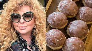 Magdalena daria gessler is a polish television personality, restaurateur and painter. Fat Thursday Is Getting Closer What Are The Prices At Magda Gessler We Check It S Not The Cheapest