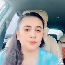 Dhan Acharya & Co ameongeza picha mpya