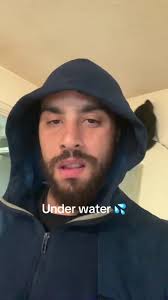 Vybz Kartel under Water