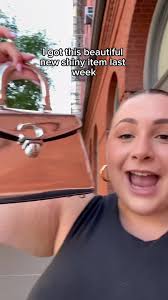 Sammy Top Handle Coach