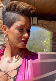 Anika White's Instagram, Twitter & Facebook