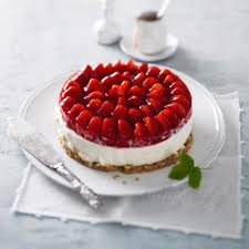 Erdbeertorte Mit Holundercreme Rezept Erdbeertorte Erdbeerkuchen Kuchen Und Torten Rezepte
