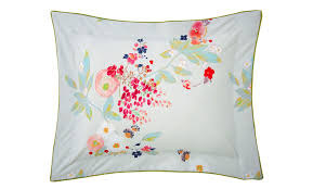 ✅ browse our daily deals for even more savings common designs of pillow or euro shams are white and black stripes, blue and white florals, or solid black or white with lace or. Pin On Fashion Inspiration Classic