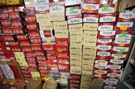 Prix du tabac 2021 en france : Le Chiffre 10 Cartouches De Cigarettes Par Personne Le Journal Catalan