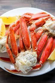 Let the crabs steam, but make sure, that the towel does not dry up. How To Cook Crab Legs Perfectly Baked Crab Legs Cooking Crab How To Cook Lobster