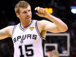 Matt Bonner reveals collections of basketball cards, Nintendo NES and more 