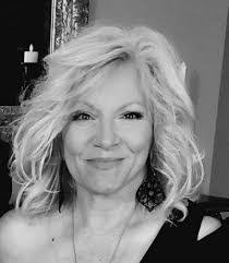 Kimberly Bretz's Instagram, Twitter & Facebook