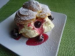 :) den kuchen drunter habe ich nach folgendem rezept gebacken. Hello Kitty Kuchen Rezept Mit Bild Kochbar De