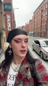 Ian Beale Looks Like Axel Rose