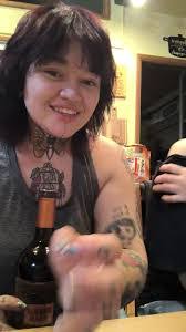 Courtney Slusher's Instagram, Twitter & Facebook