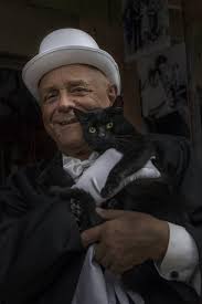 Cerco donna rumena bellissima per seria relazione | Bel uomo italiano