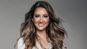 The box es la decimoséptima temporada del reality show colombiano desafío, producido y transmitido por caracol televisión.con andrea serna como presentadora y daniela álvarez como anfitriona 2. Daniella Alvarez Regresa A La Television En El Desafio The Box 2021