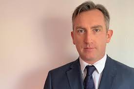 Giles Graves: 'Stalwarts like me have no loyalties other than to the client  family members'