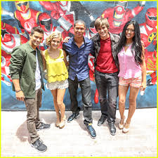 A young clark kent struggles to find his place in the world as he learns to harness his alien powers for good and deals with the typical troubles of teenage life in smallville, kansas. 15 Pictures Of Erika Fong Hd Top Actress