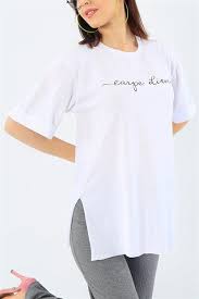 19 95 Tl Beyaz Duble Kol Yirtmacli Tisort 37483 Modamizbir 2020 Tisort Kendin Yap Elbise Mankenler