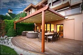 Innovative and simple sun, rain and privacy solutions with unrestricted coverage. Pergolas De Madera Para El Jardin Mas De 40 Disenos De Decoracion
