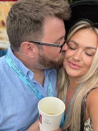 Shaun Whitehead's Instagram, Twitter & Facebook