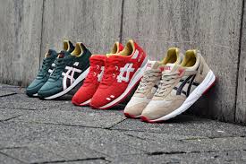 asics 2013 christmas pack スニーカー ファッション