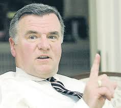 Ed Davis, Viet War POW, dies at 67