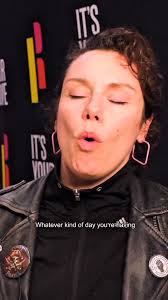 Meet Marcus Jarrell Willis, our Leverhulme Choreography Fellow for 2018/19.  Over the past year, he's been in our studios exploring and creating new  choreography ✨ Introducig POM/POM Portrait of Man/Pieces of Me,