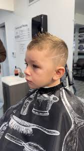 What barber do you recommend around here?