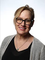 Michelle Heisler's Instagram, Twitter & Facebook