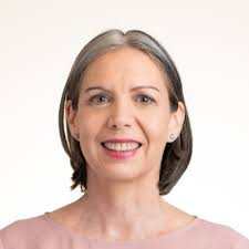 ⭐ THAT'S A WRAP ⭐ Today I submitted my final report, to complete my MBA at  UQ Business School. What a busy 2.5 years it has been, working full-time,  changing career paths,