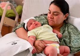 Baby born does not want to fall asleep? California Woman Surprised To Give Birth To A 13 Pound 10 Ounce Baby The Mercury News