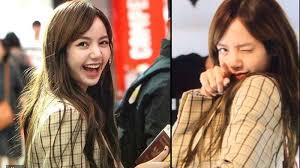 We did not find results for: Imutnya Lisa Blackpink Dengan Gaya Rambut Baru Poni Belah Tengah Pamer Jidat Pukau Penggemar Surya