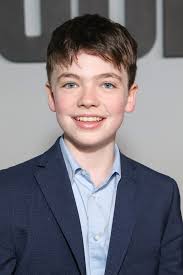 Halston" The Sweet Smell of Success (TV Episode 2021)