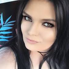 The HOLO shirts are back by popular demand for 12 DAYS!! If you've been  wanting one, now is your chance: http://bit.ly/HOLOSimplySwag5 Thank you to  everyone who has been asking for these to