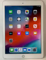 Apple ipad pro will become available in november in silver, space gray and gold. Pin By Katie Aumann On Ipad Apple Ipad Pro Apple Ipad Mini Apple Ipad Air