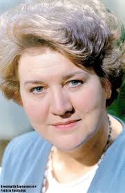 Keeping Up Appearances🌍Patricia Routledge