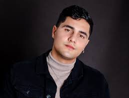 Grei Rosas presenta su nueva balada Pop "Presente, Pasado y Futuro"