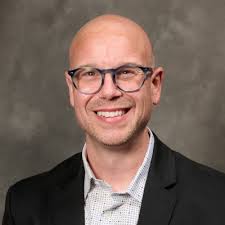 I meant to share this update awhile ago but I'm thrilled to announce my new  position as Assistant Director of Career Development & Field Work Term at  Bennington College in Vermont (remote