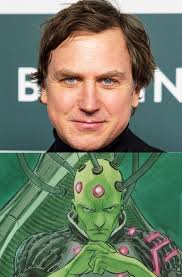 Mysterio, por Hot Toys