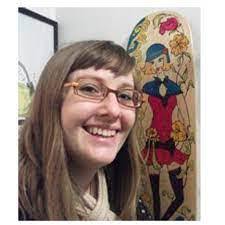 Hailee Holmes's Instagram, Twitter & Facebook