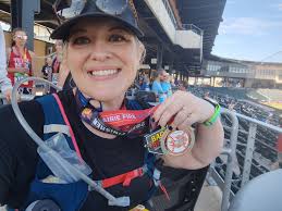 Do runners check times for pacing?