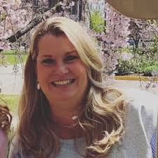 Morgan Irving's Instagram, Twitter & Facebook