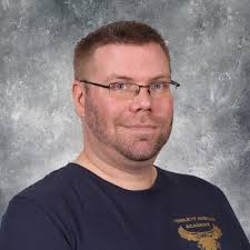 Raymond Morelli's Instagram, Twitter & Facebook