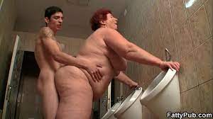 Huge lady takes it from behind in the public restroom. Huge Lady Takes It From Behind In The Public Restroom Xnxx Com
