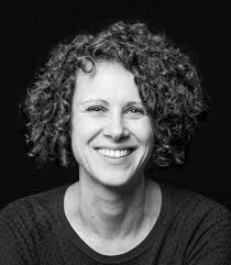 Laura Coppens's Instagram, Twitter & Facebook