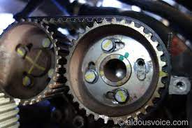 This video is part 1 of the major 'belt' service on a ferrari 360. Ferrari 360 Engine Timing Aldous Voice
