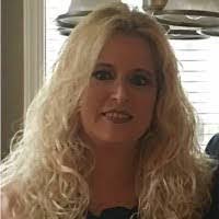 Trista Bates's Instagram, Twitter & Facebook