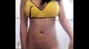 Jovencita desnuda - XNXX.COM