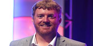 Riverside grad Michael Pettit returns to coach Warriors' baseball team