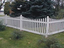 Pictures Of Fences Types Of Fences With Pictures Garden Fence Panels Small Garden Fence Plastic Picket Fence