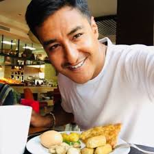 Karan Shrestha (@KaranSh05774963)