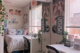 Maybe you would like to learn more about one of these? Intip 10 Ide Desain Kamar Kpop Untuk Para Penggemar Korea Artikel Spacestock